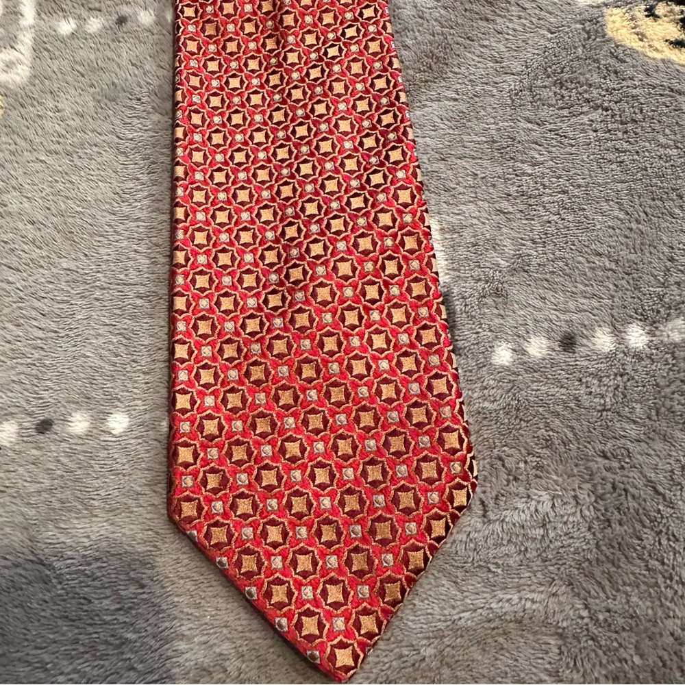 Joseph Abboud 100% Silk Geometric Print Tie Made in Italy